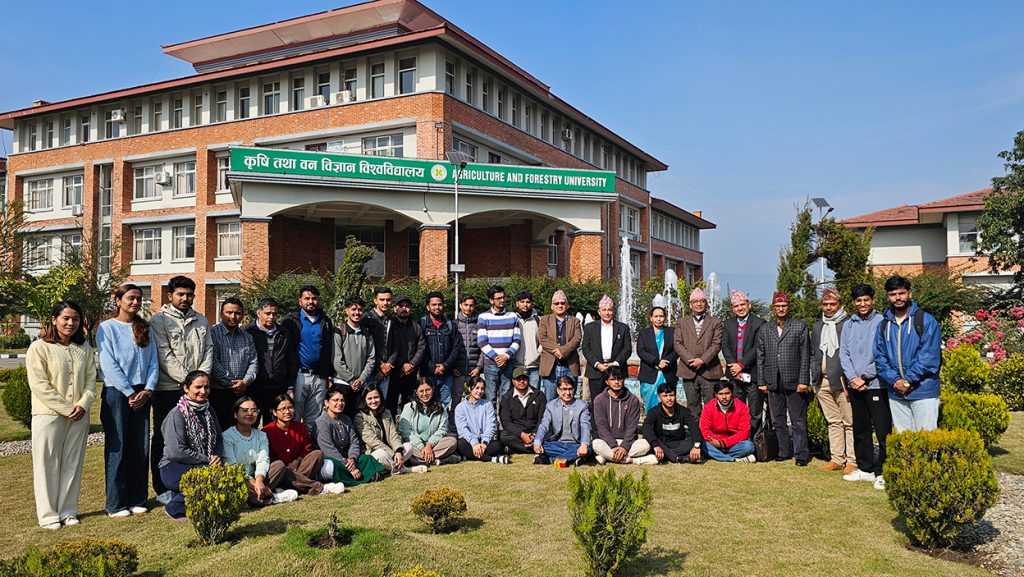 चितवनमा कृषि विश्वविद्यालयका विद्यार्थीलाई २–५ लाखसम्म स्टार्टअप अनुदान