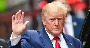 ट्रम्पले सार्वजनिक गरे एक तस्बिर ; भेनेजुएलाको ‘कार्यवाहक राष्ट्रपति’